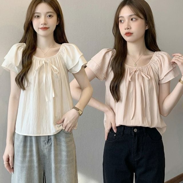 여성 밴딩 넥라인 리본 듀얼 소매 반팔 블라우스 URK-1007415