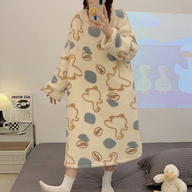 극세사 겨울 원피스 수면 잠옷 2종 LM-1004595