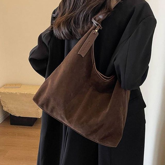 스웨이드 호보 숄더백 RNR-1004556