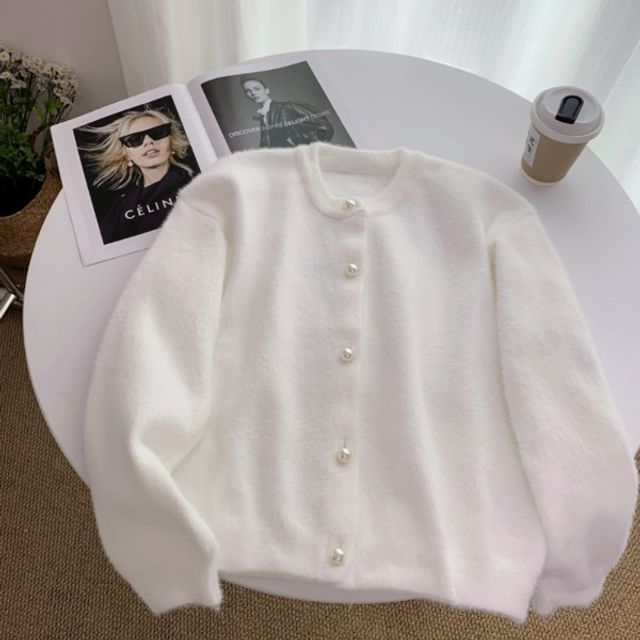 도톰 라운드넥 퍼 여성 가디건 보들보들 페미닌룩