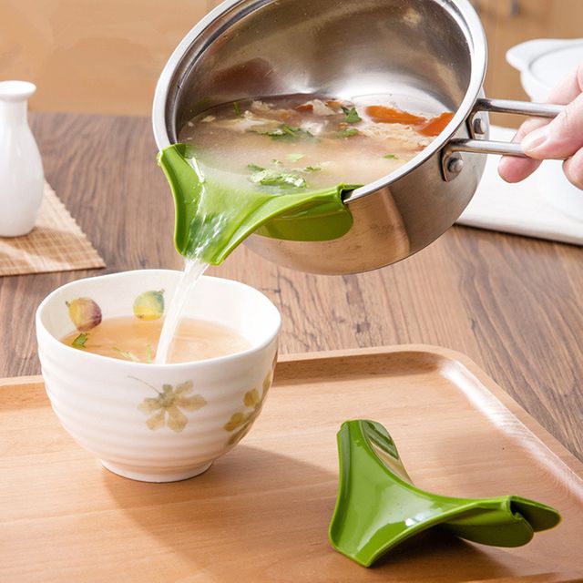 냄비 실리콘 국물 따르개 흘림 방지 깔대기