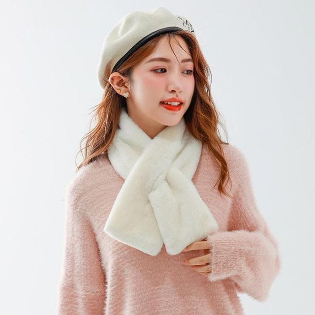 겨울용 따뜻한 쁘띠 머플러 털목도리 스카프 여성용