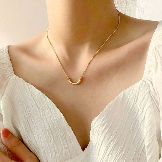 세미 서클 골드 목걸이 OSM-1006791