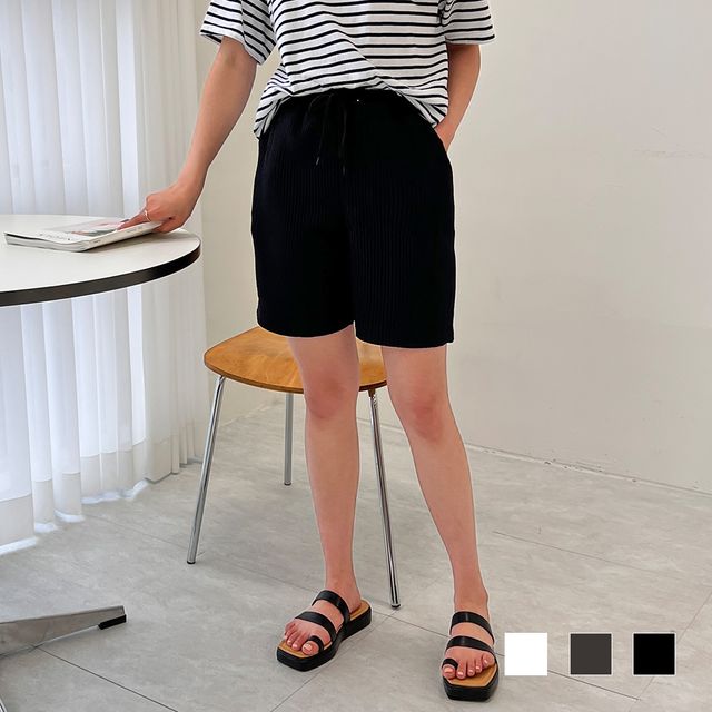 차이블 여자 플리츠 반바지 SD-230452W