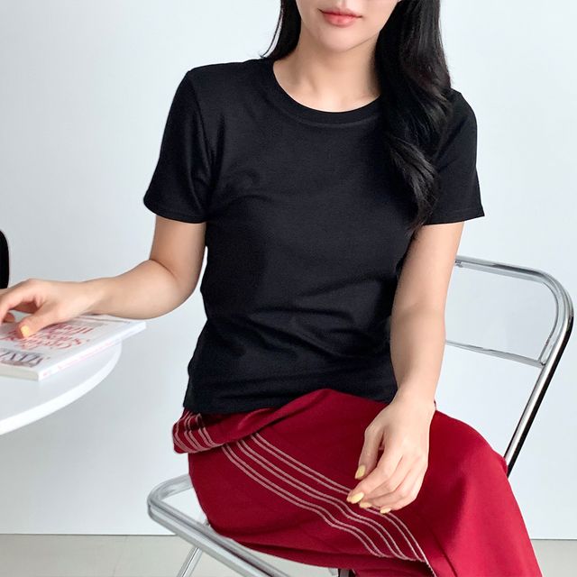 타일드 업텐션 베이직 반팔티 SD-250432