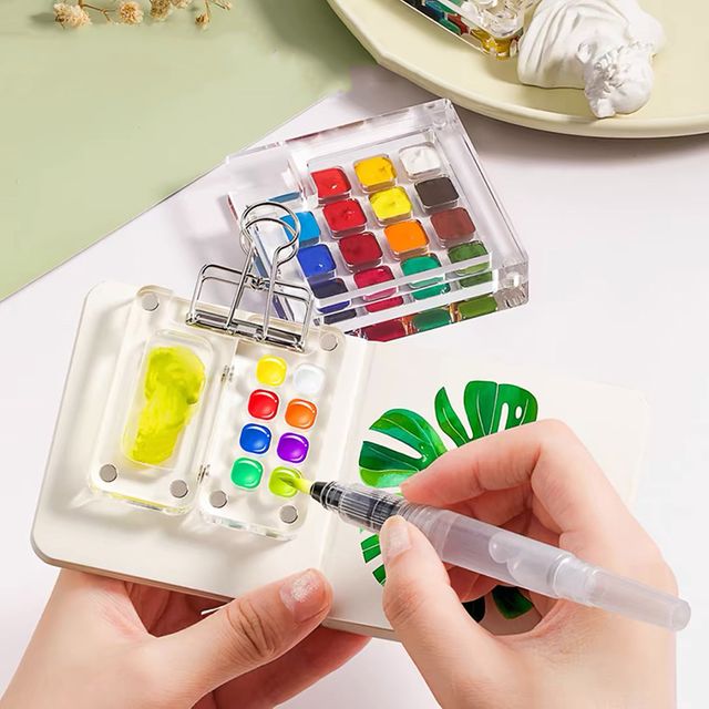 해외 여행 그림 일기장 미니 휴대용 팔레트 수채화 스케치 케이스 15색 세트