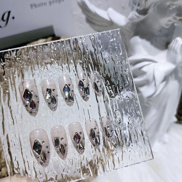 다이아 셀프네일아트 세트 24pcs 웨딩 젤 네일 디자인