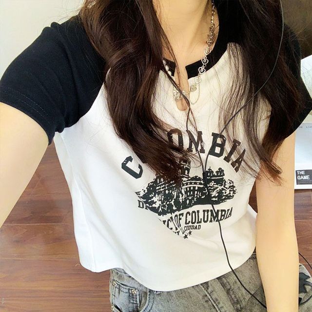 트임 배색 크롭 반팔티셔츠 2color DK-0139 DK-0139