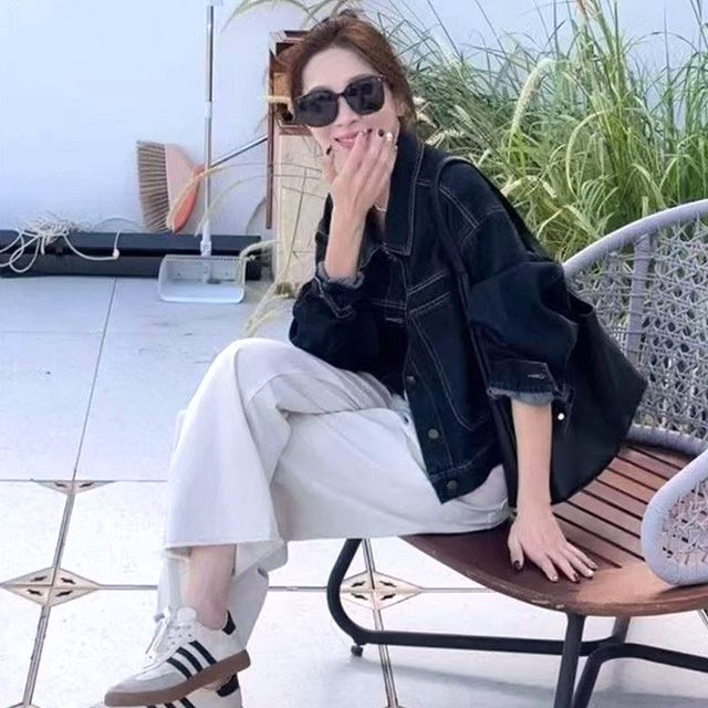 도셴 스티치 오버핏 크롭 데님 청자켓 SD-260148