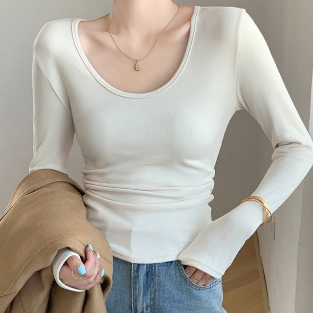 베이직 셔링 도톰 라운드티 UC-1003442