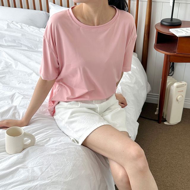 도밀리 베이직 라운드 반팔티 SD240601