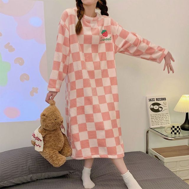 극세사 겨울 딸기 원피스 수면 잠옷 LM-1004596
