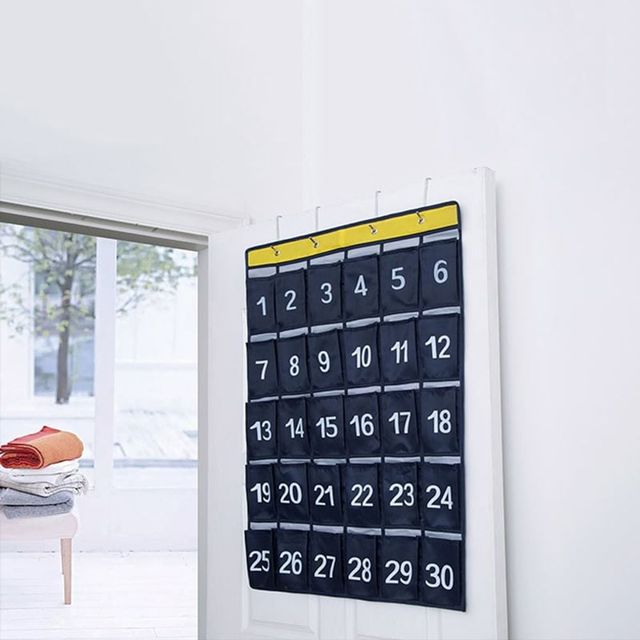 휴대폰 정리 보관함 30칸 걸이형 수거함 진열장