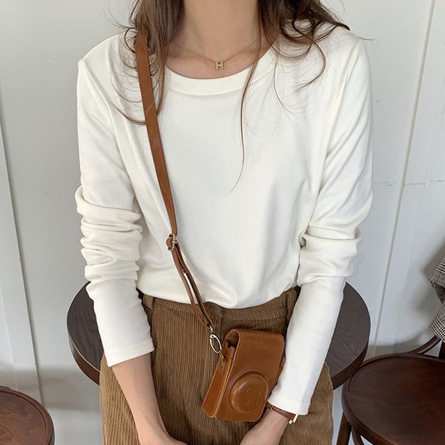 보들보들 라운드넥 기본 보온 베이직 소프트 티셔츠