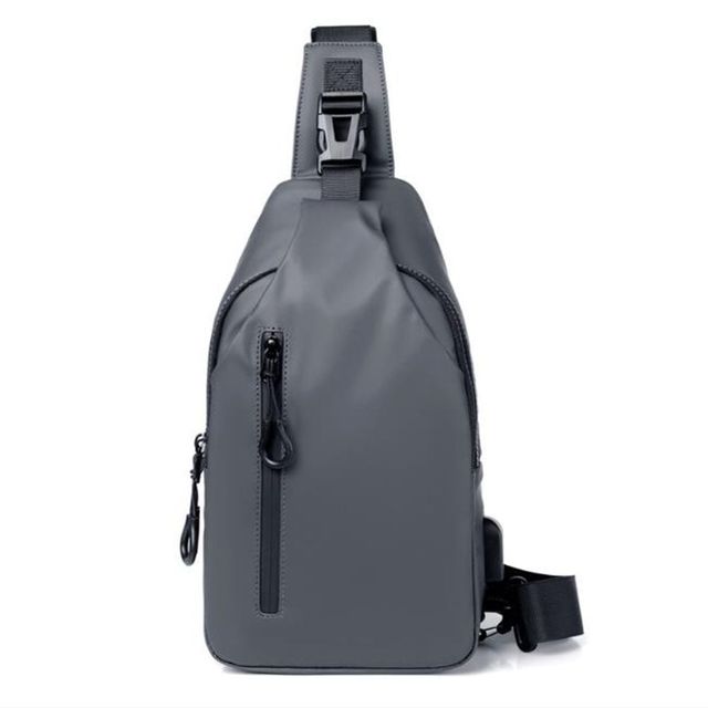 남성용 크로스백 슬링백 여행 메신저백 실용적 디자인