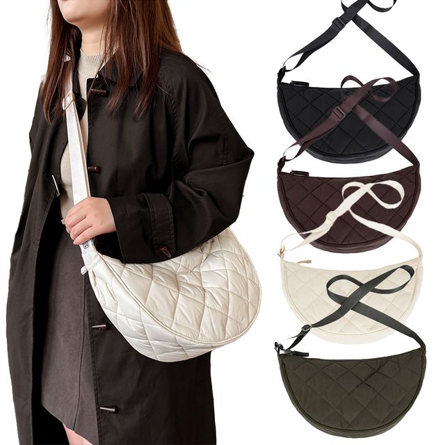 빈드류 누빔 반달 크로스백 SD-250506