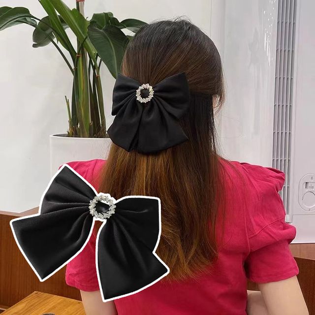 원형큐빅 새틴리본 자동핀 ELH-091