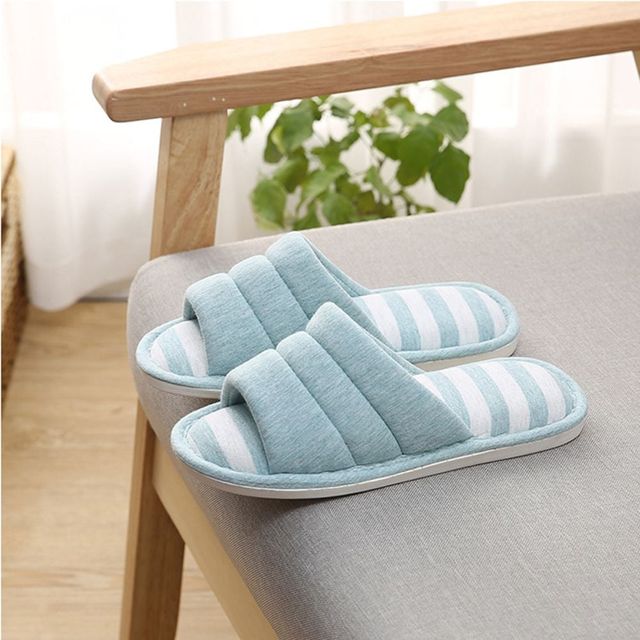 따뜻한 겨울 커플 실내 슬리퍼 거실과 침실용