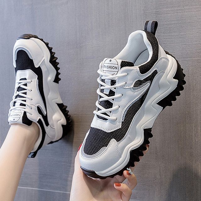 헤이튼 통굽 키높이 메쉬 운동화 SD-250537