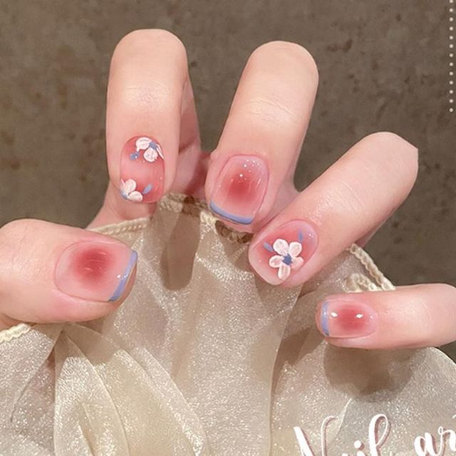 24종 네일스티커 패치 손톱아트 세트 반복사용 가능