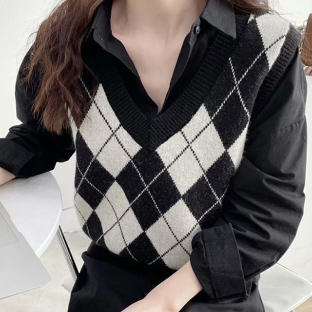 여성 아가일 니트 조끼탑 OSM-1007041