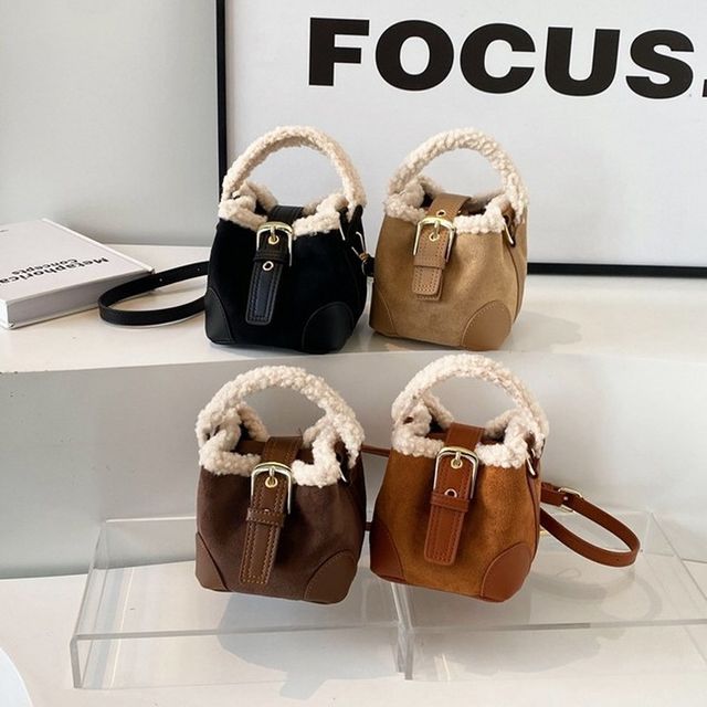 스웨이드퍼 무스탕 미니 토트 크로스백 MFNC-040150