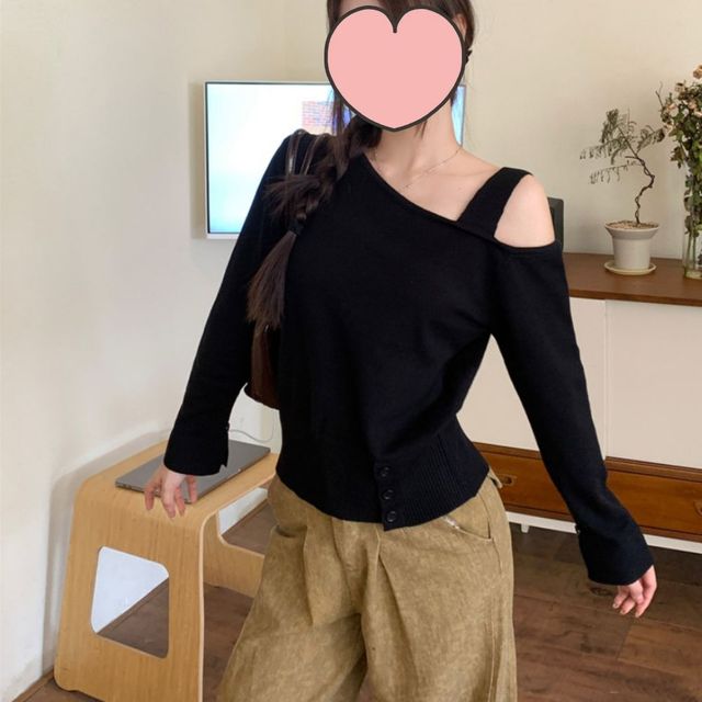 여리핏 언발 원오프숄더 니트 SNY-1004943