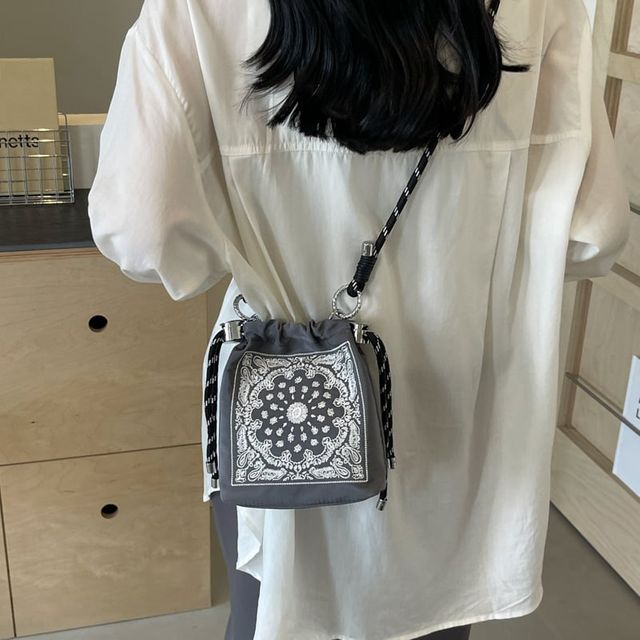 여성 자수 에코백 크로스백 버캣백 숄더백 외출 가방