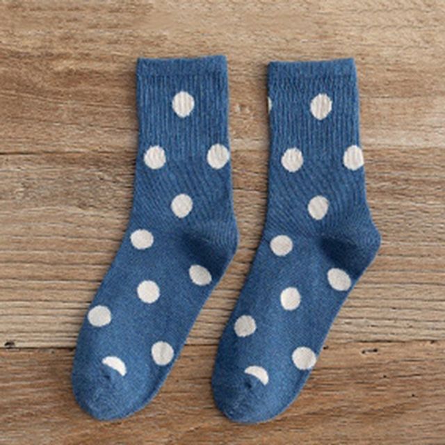 여성 땡땡이 양말 기본 컬러 패션 필수 아이템