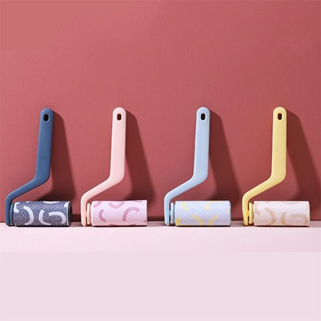 물로 쉽게 제거하는 롤크리너 먼지제거기