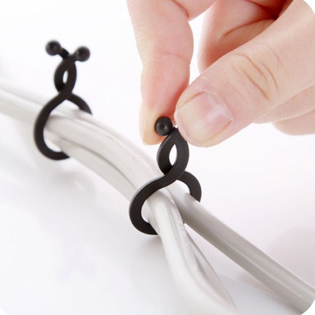 컴퓨터 충전 인터넷 케이블 선 정리 관리 홀더 클립