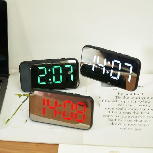 키밍 무소음 거울 LED탁상시계 심플 알람 온도표시