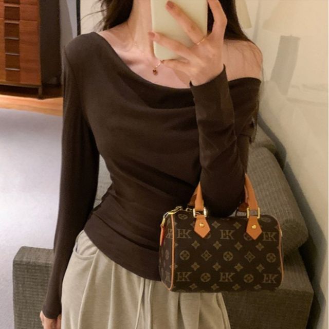 드레이프 브이넥 슬림 티셔츠 SWC-1006633