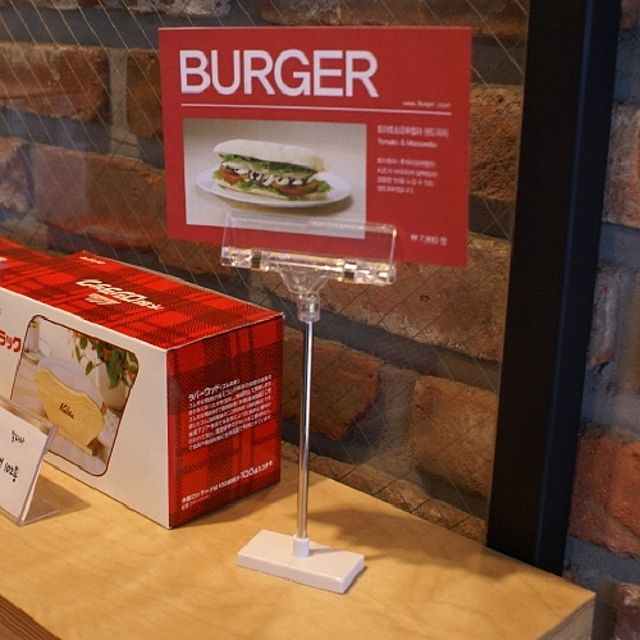 [ 클립 스탠드 자석 대형 쇼클립 3개 ] 전시도구 진열도구 홀더 알림판 매장전시 안내판 메모꽂이 찝게 POP 팝업