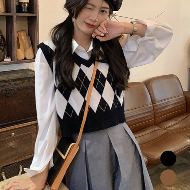 여성 아가일 니트 조끼 URK-051