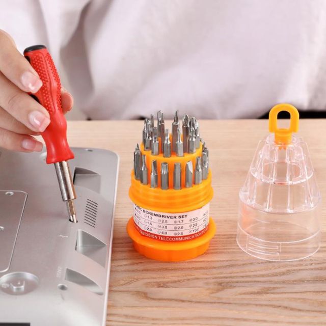 휴대용 올인원 31in1 자석 드라이버 멀티공구 키트 .