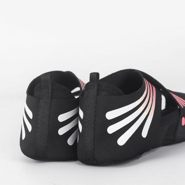 논슬립 요가 슈즈 양말 미끄럼방지 삭스 홈트레이닝 필수템