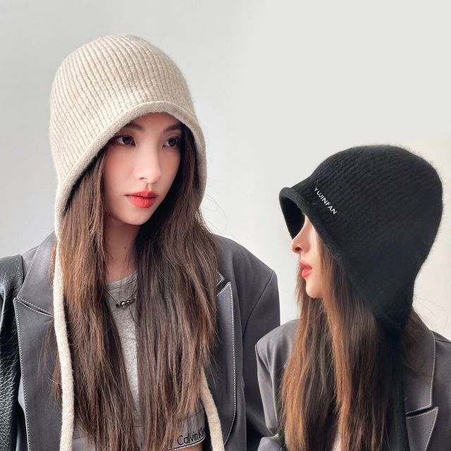 여자 겨울 롤업 영문 니트 끈 모자 URK-1005181