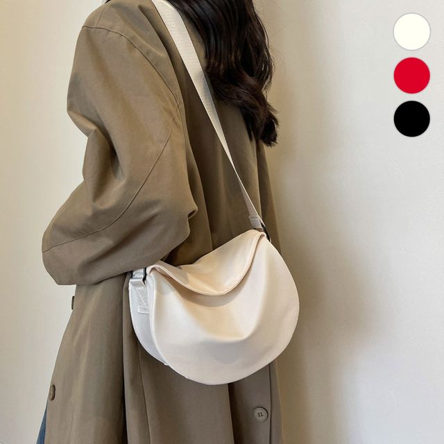 둥근 심플 나일론 크로스백 ELG-207