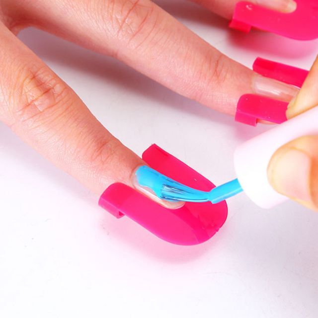 셀프 네일 팁 매니큐어 바르기 가이드 프로텍터 클립