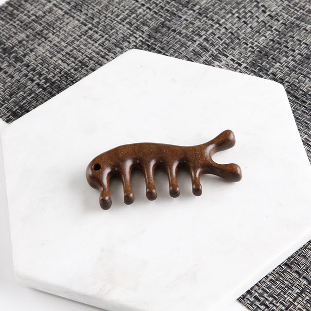 두피괄사 머리 지압 마사지 승모근 우드 리프팅