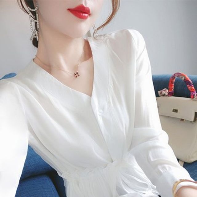 [해외] 이른 가을 화이트 셔츠 여성 디자인 소중춘추 긴팔 얇
