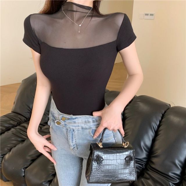 시스루 하프넥 슬림핏 티셔츠 SL-1002616