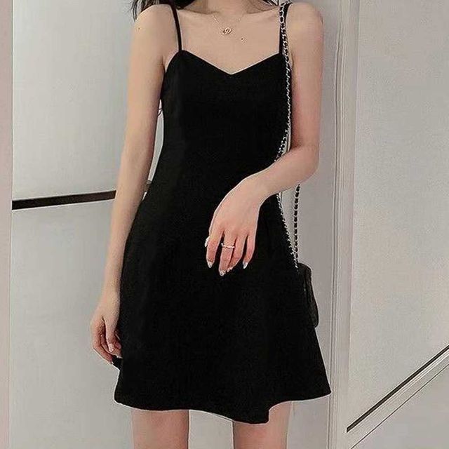 모던 실루엣 슬림 블랙 뷔스티에 원피스 RNR-0072