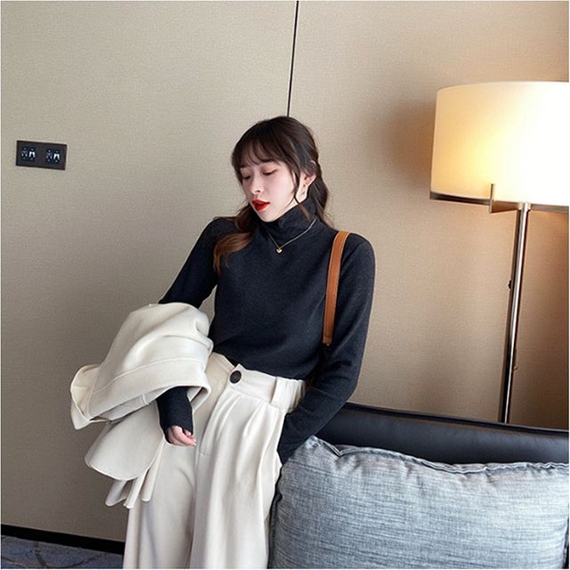 베이직 폴라넥 긴팔 니트 티셔츠 DA-1004699