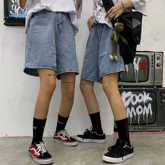 베이직 허리 뒷밴딩 데님 반바지 URD-400