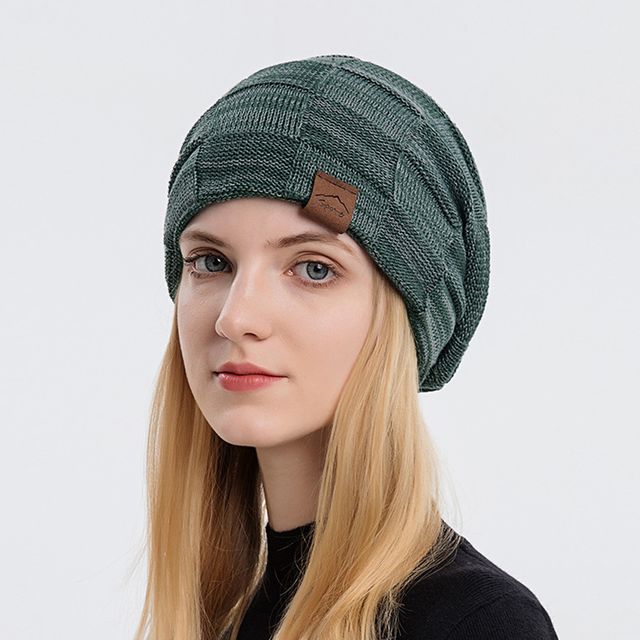 에토즈 라벨 융털 비니 방한 털모자 SD241212