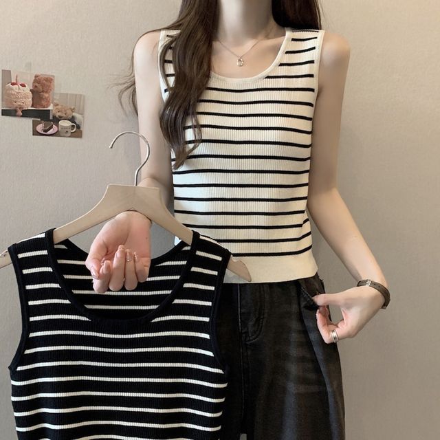 여성 스트라이프 줄무늬 슬림 민소매 나시 URK-1007198