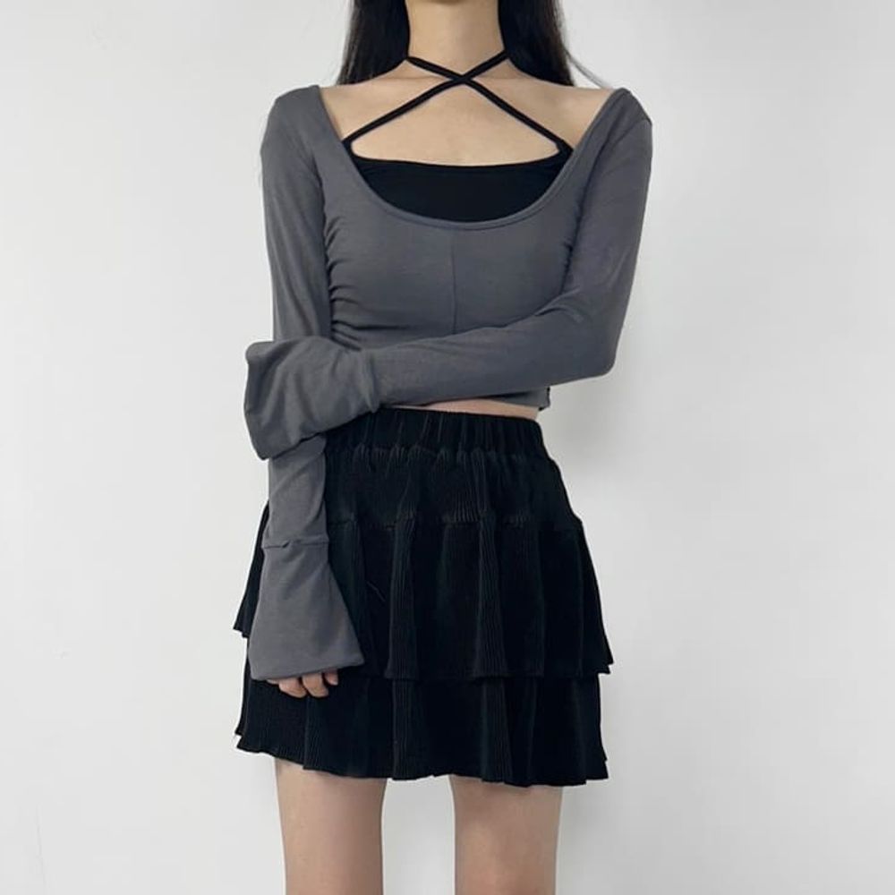 크로스 넥 리본 레이어드 나팔소매 긴팔 크롭티