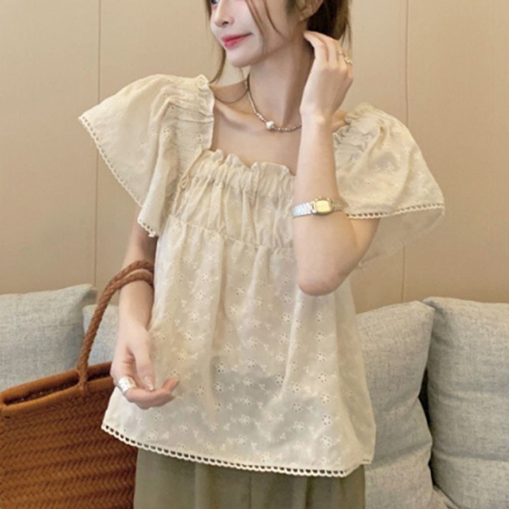 레이스 반팔 데일리블라우스 여름블라우스 셔링